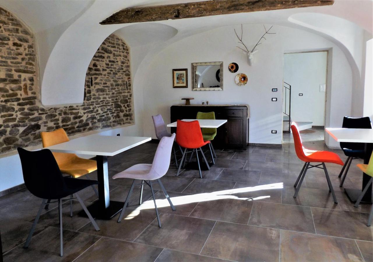 Cascina Malinverni Rocchetta Palafea ภายนอก รูปภาพ